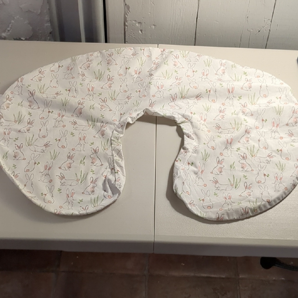 Boppy Pillow Cover with Bunny Print - White and Pink